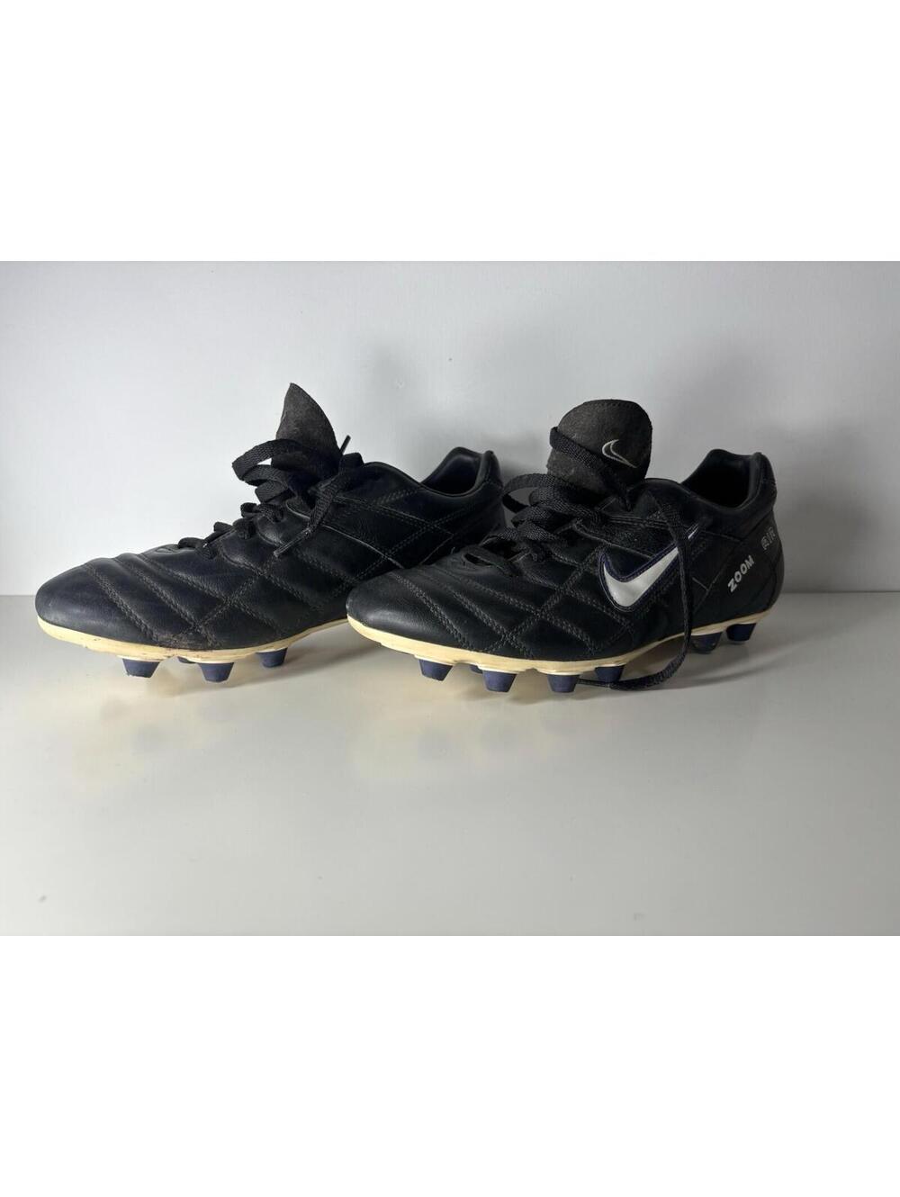 VINTAGE NIKE AIR ZOOM BRASILIA SG CLASSIC FOOTBALL BOOTS US 8